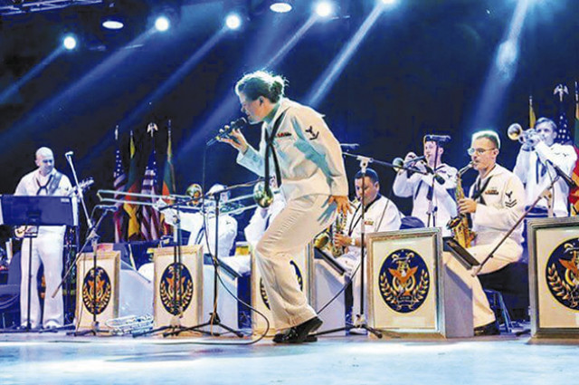 「米海軍第7艦隊音楽隊コンサート」無料招待！横須賀市文化会館大ホールで11月30日(木)横須賀法人会主催