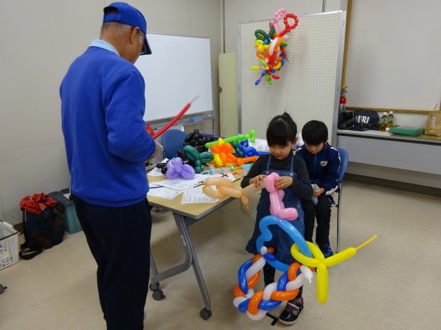 毎年好評！横浜市戸塚地区センターで児童文化作品展。あんパンおやつ作りなど、わいわいキッズデイも同時開催！