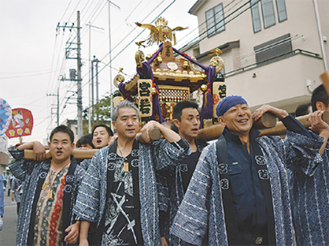 【2023年10月8日開催】横浜のあざみ野・驚神社で例大祭！地域神輿3基がゴールの神社目指す