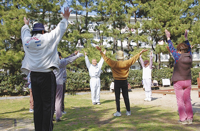 事前予約なしの運動教室で楽しく健康づくりを!@神奈川県立辻堂海浜公園(藤沢市)