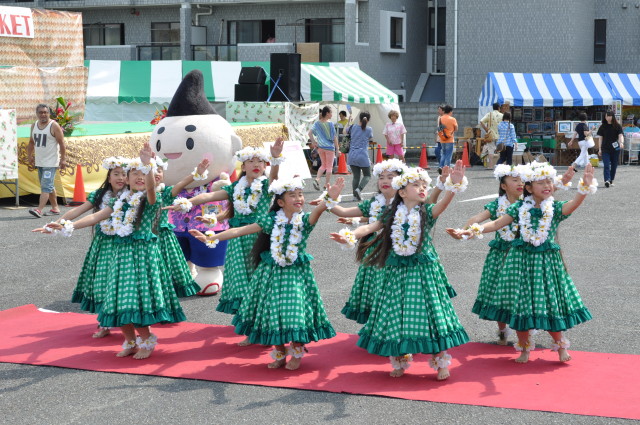 5月13 14日 ハワイ好き集まれ ハワイアングッズ フード ステージショーを満喫できる 茅ヶ崎アロハマーケット17 開催 茅ヶ崎 神奈川 東京多摩のご近所情報 レアリア