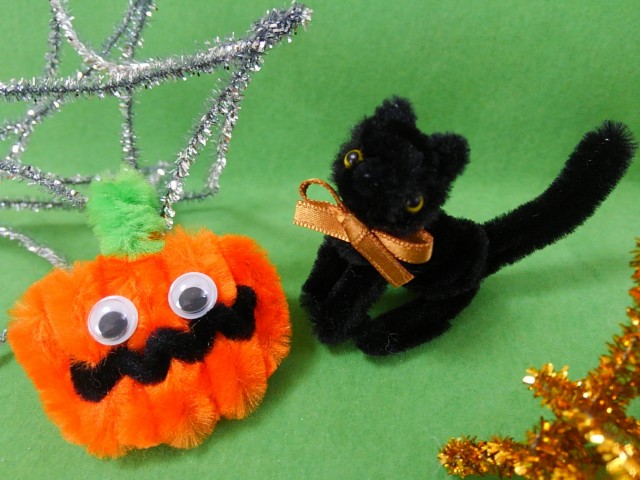 【ふわふわのモールで可愛いマスコットをつくろう】