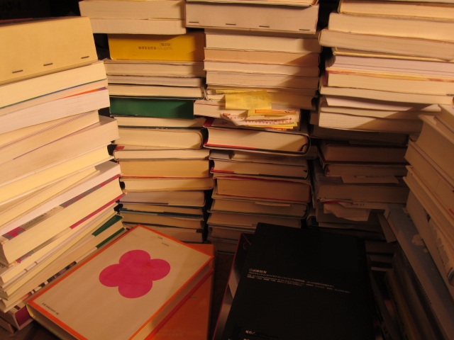 1冊10円!座間市立図書館で「ワンスモアBOOKSフェア(古本市)」
