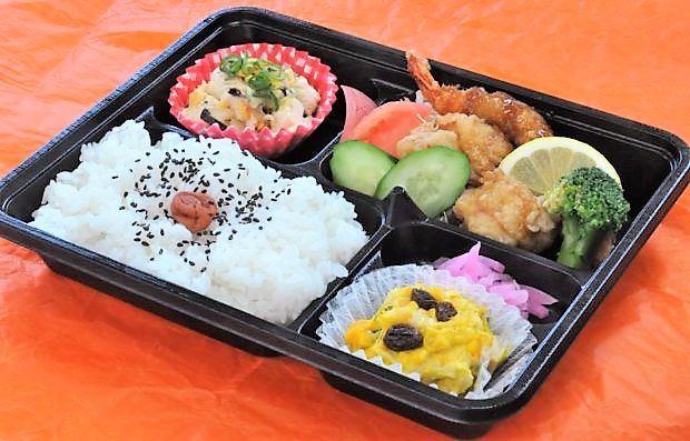 お花見に、お祝いに、手作りの弁当をお届け!小田原で愛される「ぴあらいぶさがみ」 お花見に、お祝いに、手作りの弁当をお届け!小田原で愛される「ぴあらいぶさがみ」