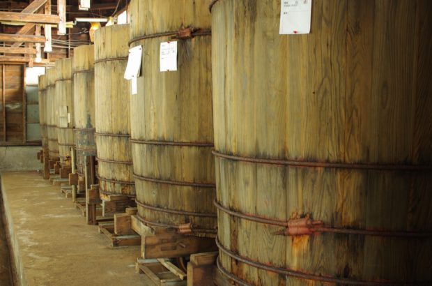 城下町小田原で創業160余年の味噌蔵「加藤兵太郎商店」伝統ある木桶で熟成「いいちみそ」 城下町小田原で創業160余年の味噌蔵「加藤兵太郎商店」伝統ある木桶で熟成「いいちみそ」