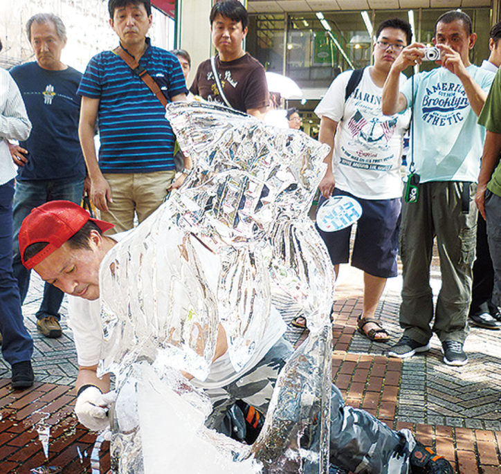 先着1000人にかき氷無料配布！「第54回神奈川県氷彫刻技術コンクール大会㏌イセザキ」