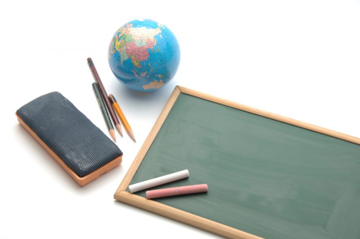 模型作りや手織りに挑戦！落語の楽しみ方も「子どもチャレンジ教室」＠二宮町