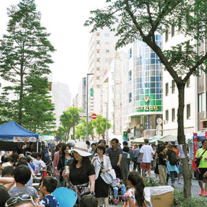 路上でグルメ「関内フード＆ハイカラフェスタ」横浜から広がったラム酒イベントも