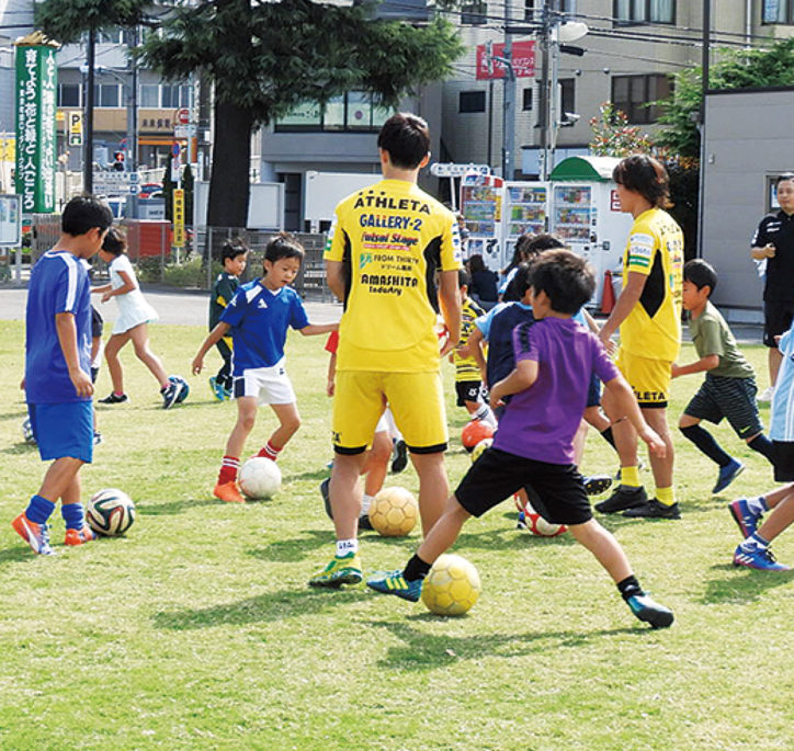 町田シバヒロで大道芸やスポーツ教室など「なかまちチャレンジフェスタ」町田法人会主催