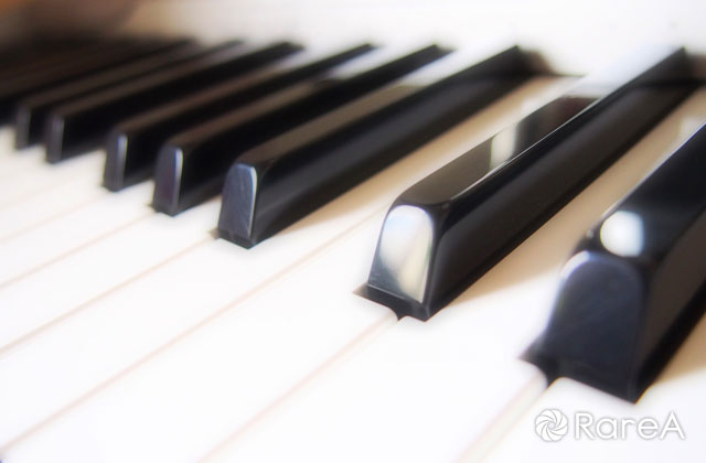 ピアノコンサート「ベートーヴェン、愛の軌跡」トーク解説も＠青葉台フィリアホール