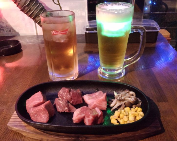 お肉3品食べ比べ「ステーキハウス クレイジー」：秦野でちょい呑みin渋沢