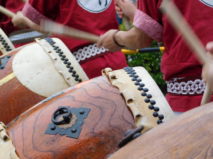 「新春祭囃子たたき初め大会」10の祭囃子保存団体が披露　ハーモニーホール座間