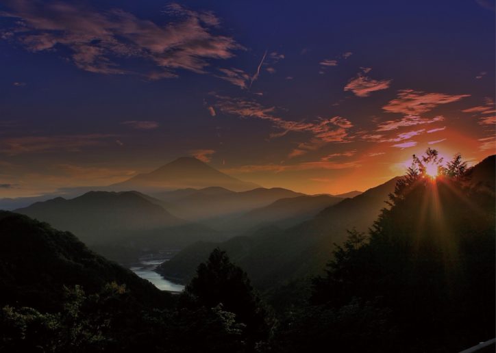 「丹沢湖の夕暮」が最高賞　山北の観光写真コンクール
