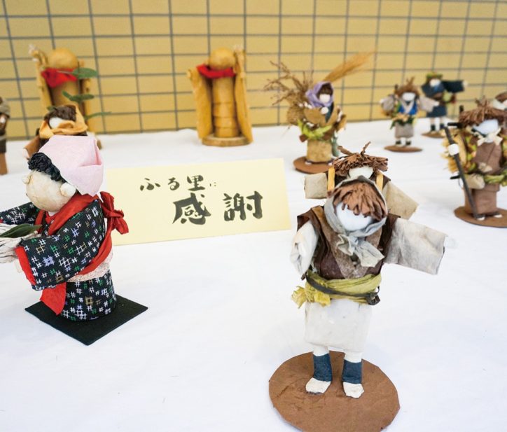 和紙のわらべ人形作家 露木盛枝さんの作品を通年展示＠山北町生涯学習センター