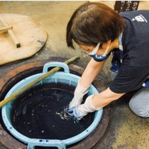 政府支給マスクを自分好みに「藍染め体験」見てきました ＠川崎市立日本民家園・伝統工芸館