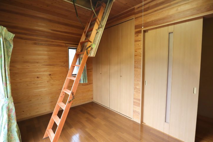<希少な平屋物件レポ>衝撃的な事実も?“田舎モダン”の開成町で縁側付き平屋暮らし <希少な平屋物件レポ>衝撃的な事実も?“田舎モダン”の開成町で縁側付き平屋暮らし