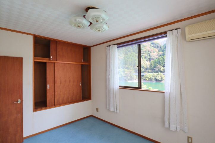 <激レア物件レポ>丹沢湖畔でアウトドアな暮らし!花火も目の前で鑑賞できる西丹沢の「特等席」を訪ねてみた <激レア物件レポ>丹沢湖畔でアウトドアな暮らし!花火も目の前で鑑賞できる西丹沢の「特等席」を訪ねてみた
