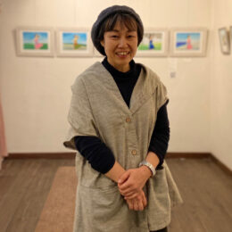 ＜木版画家　古知屋恵子さんの茅ヶ崎暮らし＞25年間、毎年カフェ＆ギャラリーで個展を開催。温かく、素朴な作品を作り続けるアーティスト