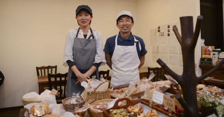 ＜B-grotto（ビーグロット）　石井幸男さん・理恵さんの茅ヶ崎暮らし＞お客様に支えられて。雄三通りで愛されるパン屋さん