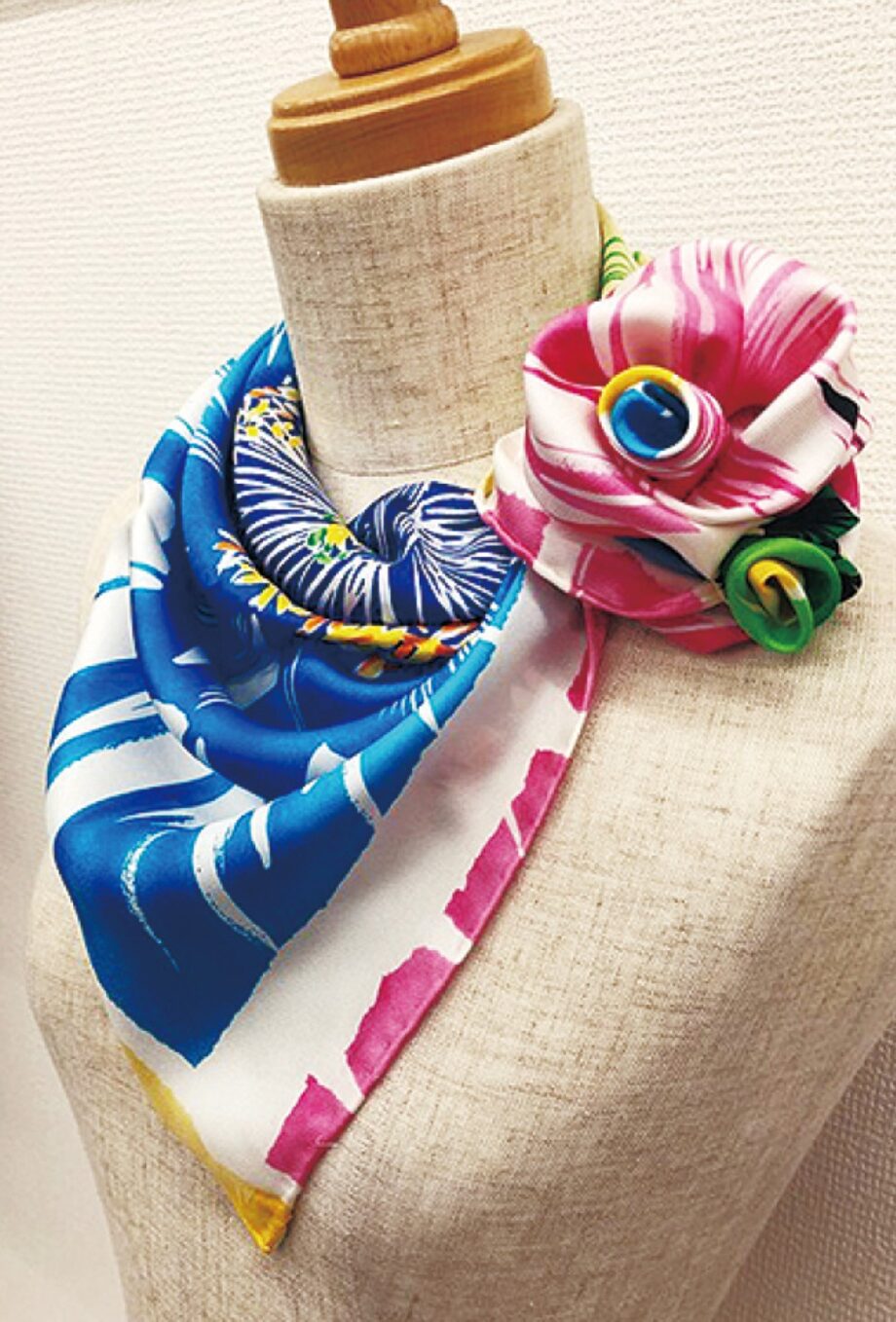 横浜スカーフの魅力探訪 「横浜ファッションウィーク」４月29日〜５月８日