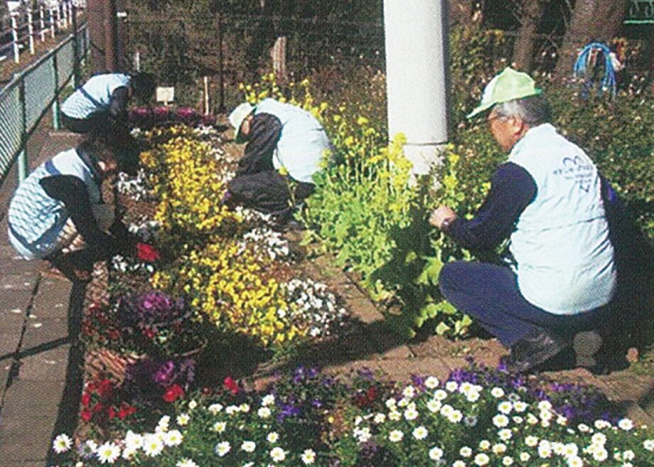 県立保土ケ谷公園　花壇ボランティア「フラワーメイト」募集中！清掃ボランティアも同時募集