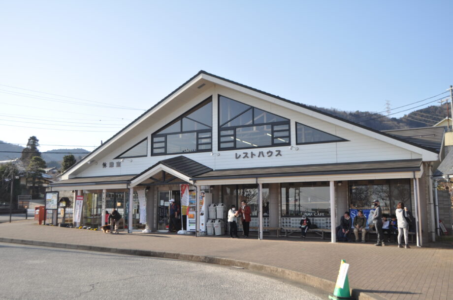 丹沢の入口・県立秦野戸川公園近く“雰囲気満点”の山のカフェ「YAMA CAFE」は進化が止まらない⁉