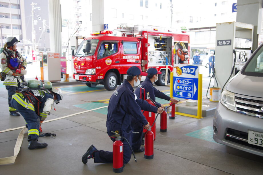ENEOS（湘南菱油）が横須賀市消防局と合同訓練