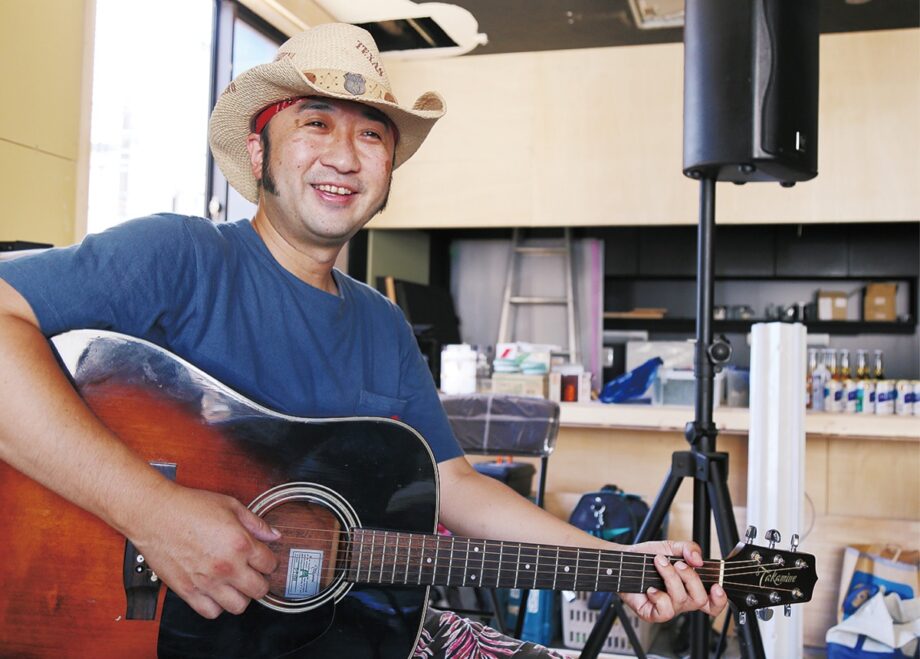 ミュージシャン・片山誠史さん　39年の歴史を紡いだ老舗ライブバーの再オープンは「茅ヶ崎」で