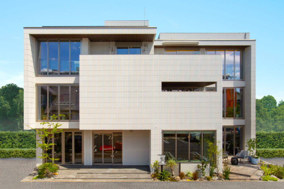 【モデルハウス潜入レポ】HEBEL HAUSを訪ねてみた。アウトドア空間の提案に感動。モデルハウス見学で夢見ごこちに！家ってこんなに楽しい場所だったんだ