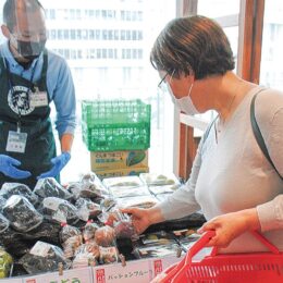 瀬谷のパッションフルーツ 　販売日限定で購入できる！＠横浜市庁舎