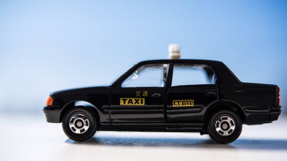 【求人・瀬谷交通】未経験者も歓迎！地域住民の暮らしを支える「タクシー乗務員」の魅力をレポート。