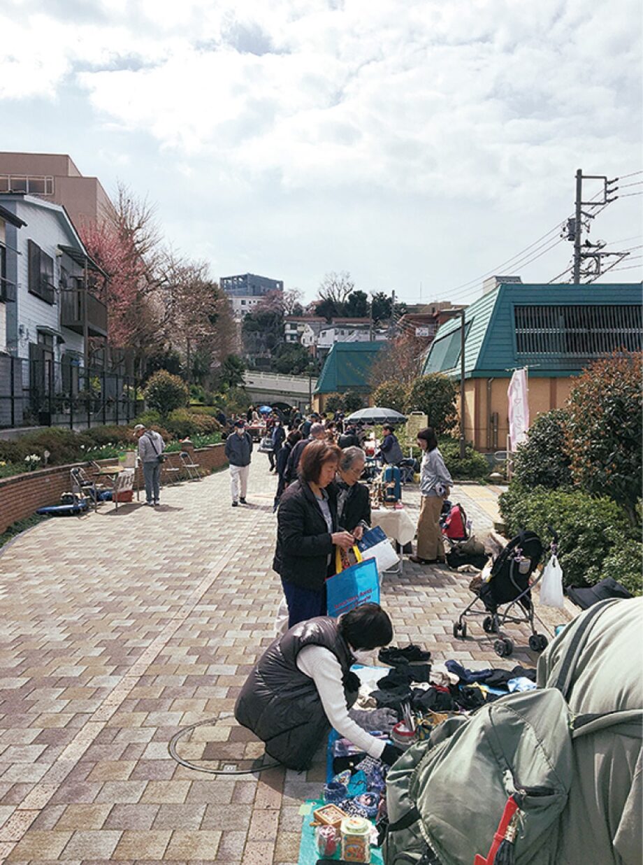 【横浜・反町駅】「東横フラワー緑道フェスタ」 １００店舗が参加  出店者も募集中