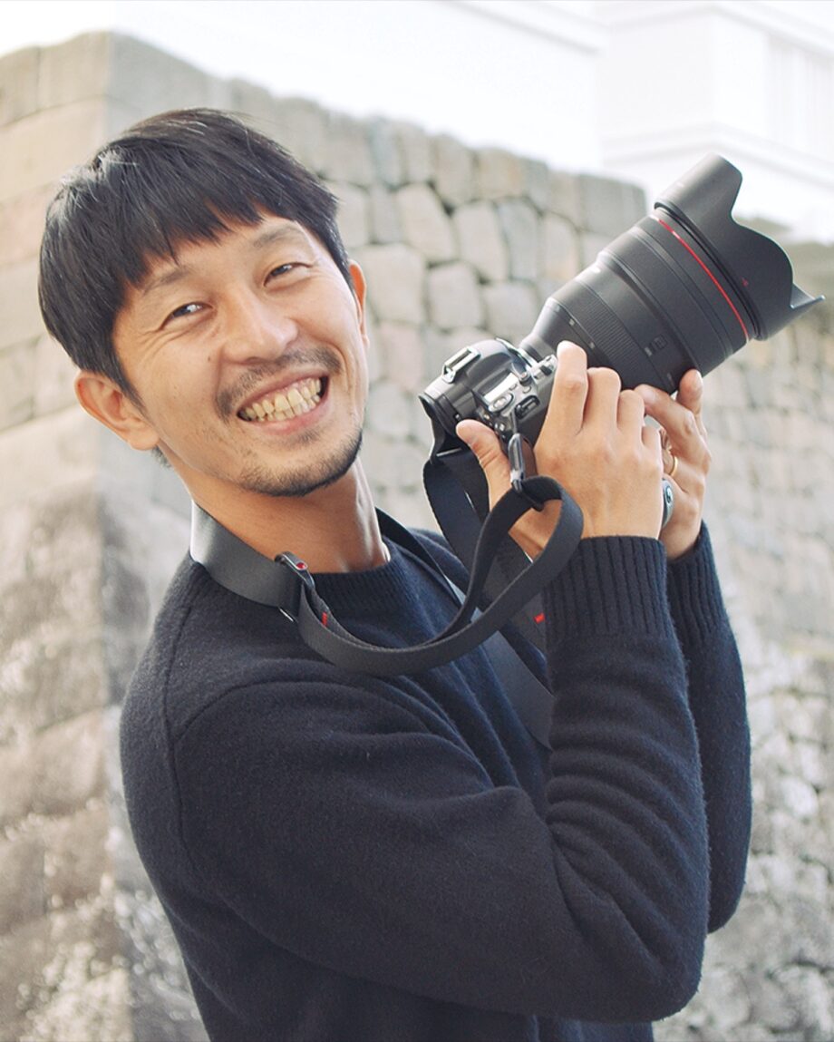 写真家 浅田政志さんが小田原市内各所を撮影！2022年１月、三の丸ホールでの展覧会に向けて