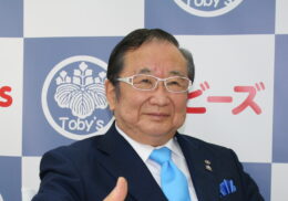 鈴木会長が語る「トビーズが海外留学を勧めるワケ」