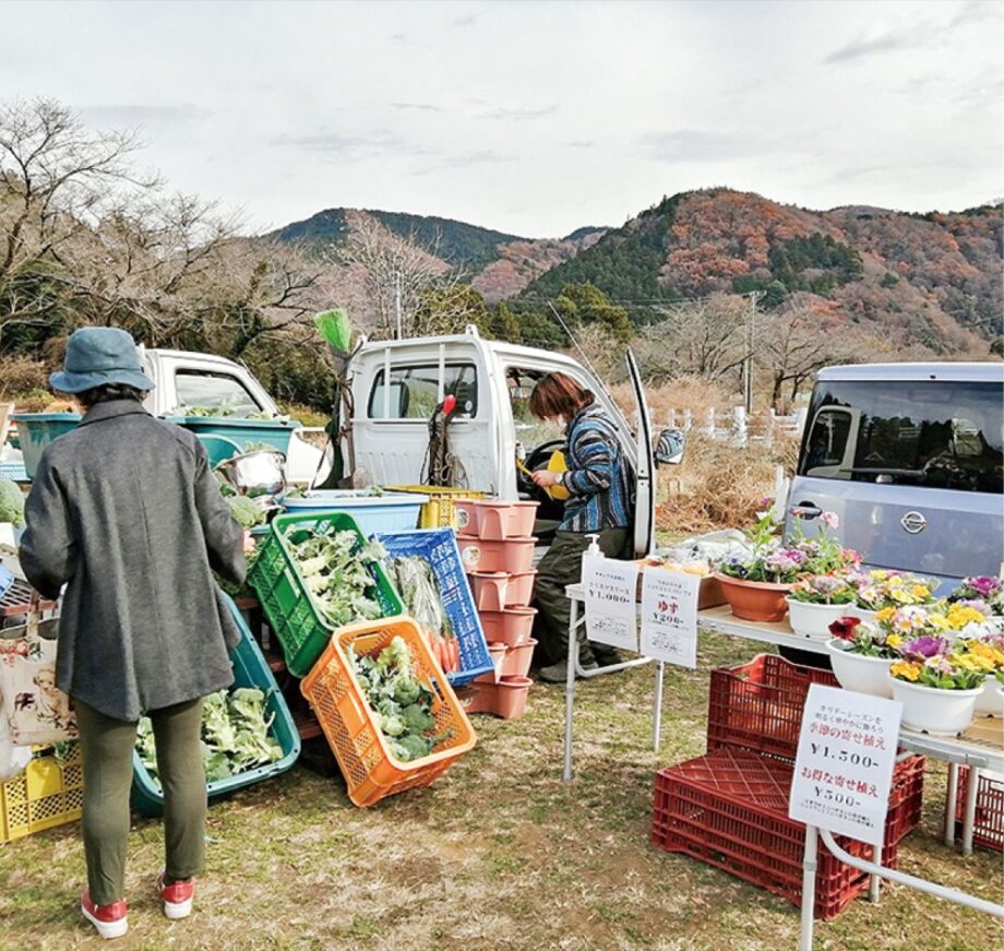 ＜12月11日開催 ＞愛川町服部牧場で「軽トラ市」地場野菜や花、ジビエ料理も