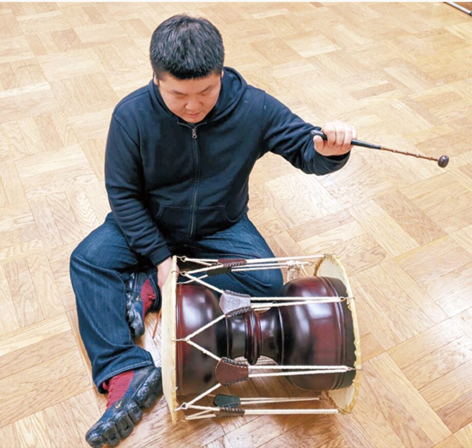 要事前申込・無料＞韓国・朝鮮の伝統的打楽器「チャンゴ」初級講座・全