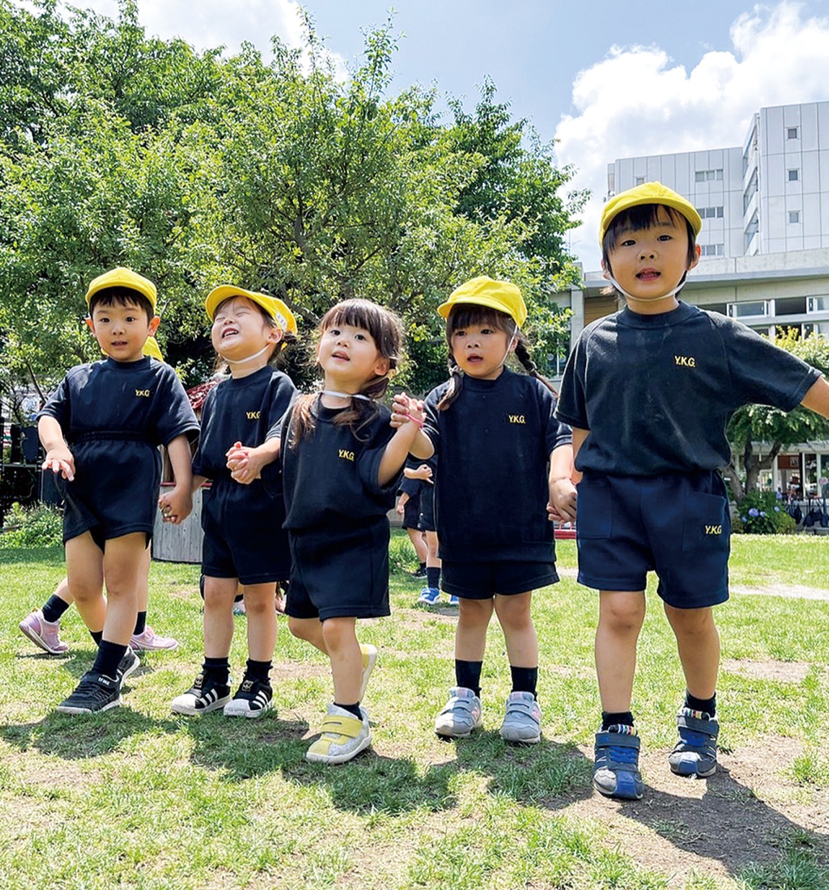 大和幼稚園 制服 男の子 自然の中で主体性を育む 学校法人西山学園 大和幼稚園 – 神奈川・東京