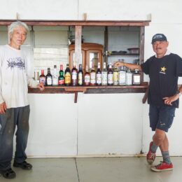 小田原御幸の浜「海の家サンシャイン」地元飲食店が意志を引き継ぎ３年ぶりに開店！