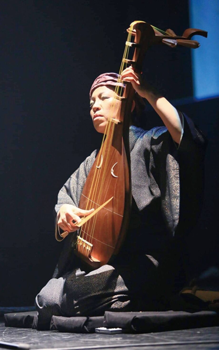 ＜要事前予約・先着20人＞琵琶奏者で俳優のＡｓｈさんが出演～川崎市の老舗人形店で演奏会【８月23日】