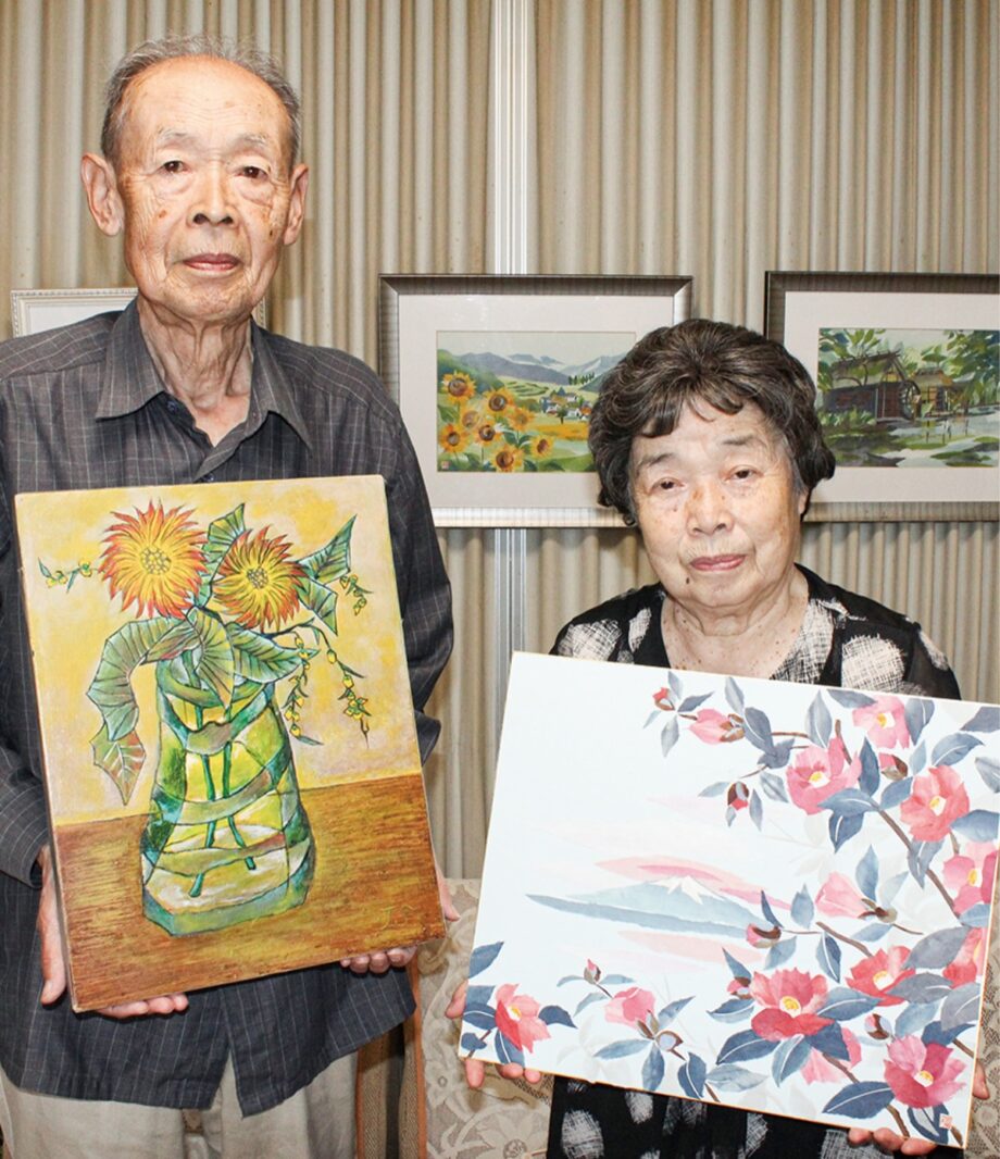 小田原在住の佐藤さん夫妻が米寿の節目に「夫婦展」を開催！油彩画と和紙ちぎり絵〈小田原三の丸ホール〉