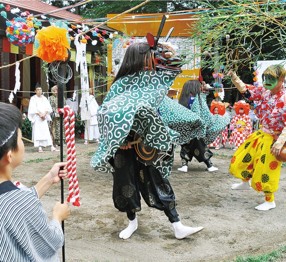 【2022年9月17日】町田市の金井八幡神社で例大祭｢金井の獅子舞｣奉納、｢浦安の舞｣も行われる
