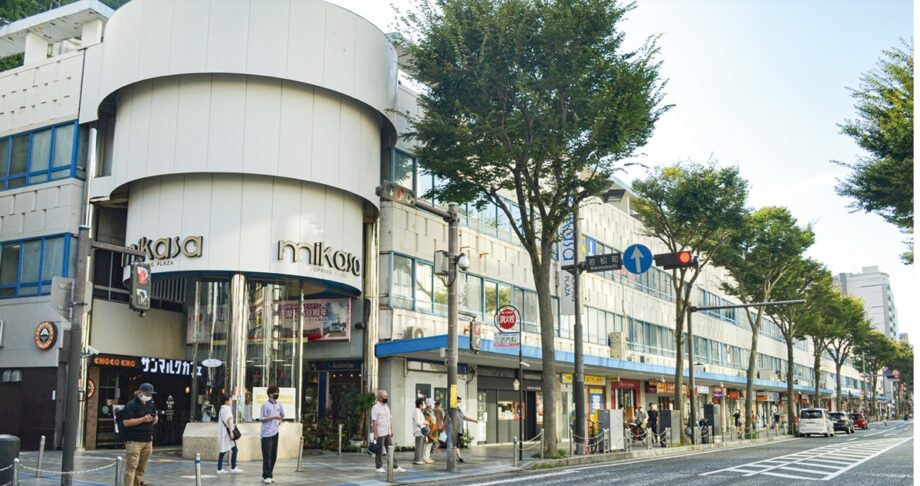 10月８日（土）横須賀中央「三笠ビル」と「裏山」探検・地元再発見の商店街ツアー