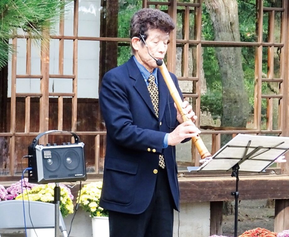 《１０月２３日》明治記念大磯邸園で楽しむの尺八演奏とざる菊の鑑賞