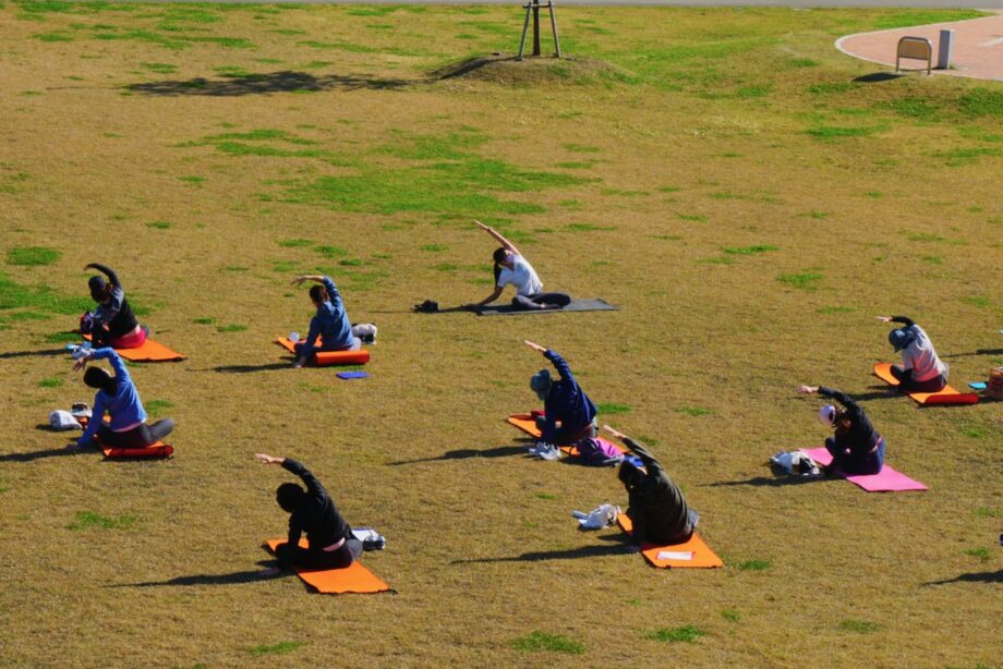 ヨガで健康促進を!初心者も安心@境川遊水地公園は開放感あふれる環境