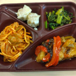 【潜入レポ】毎日がワクワク！横浜市の「中学校給食」がますます進化中。プロの料理人も驚きの取組とは？