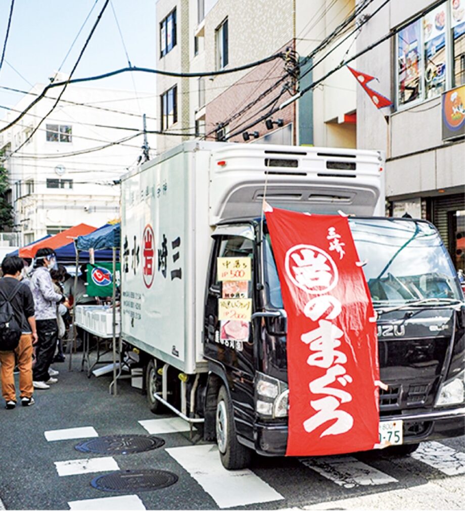 年末最後の「戸塚区民市」戸塚小学校前で17日、11時から　クリスマスアクセサリーや正月用品なども＜横浜市＞