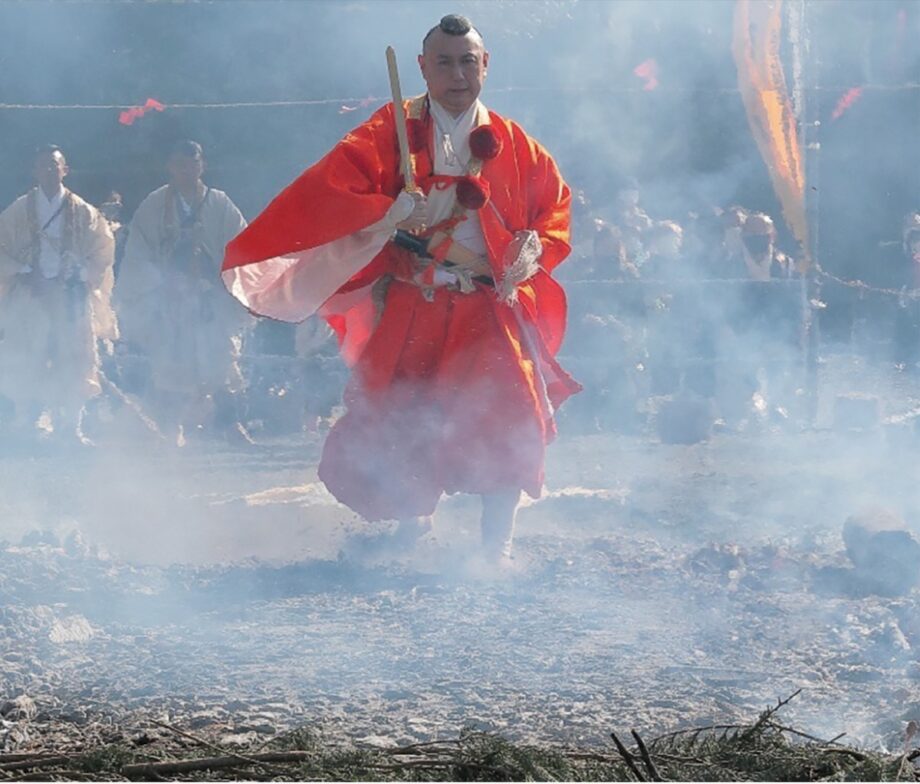 【参加者募集】八王子市の高尾山薬王院 ｢火渡り祭｣体験　家内安全や諸願成就などを祈願