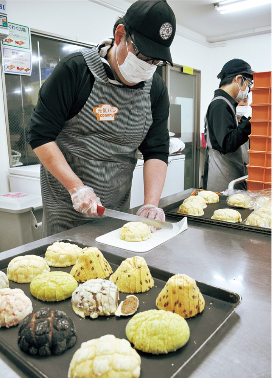 【横須賀市辰若葬儀社主催】地域交流イベント「ともに生きる」と題した作品展示販売会が開催（4月15日）