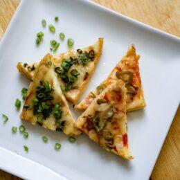 【ママ応援レシピ】誰でもできる　2種の厚揚げピザ  by管理栄養士