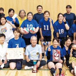 幸区女子バレーボール大会 ４年ぶり ８チームが熱戦【2023年7月21日】